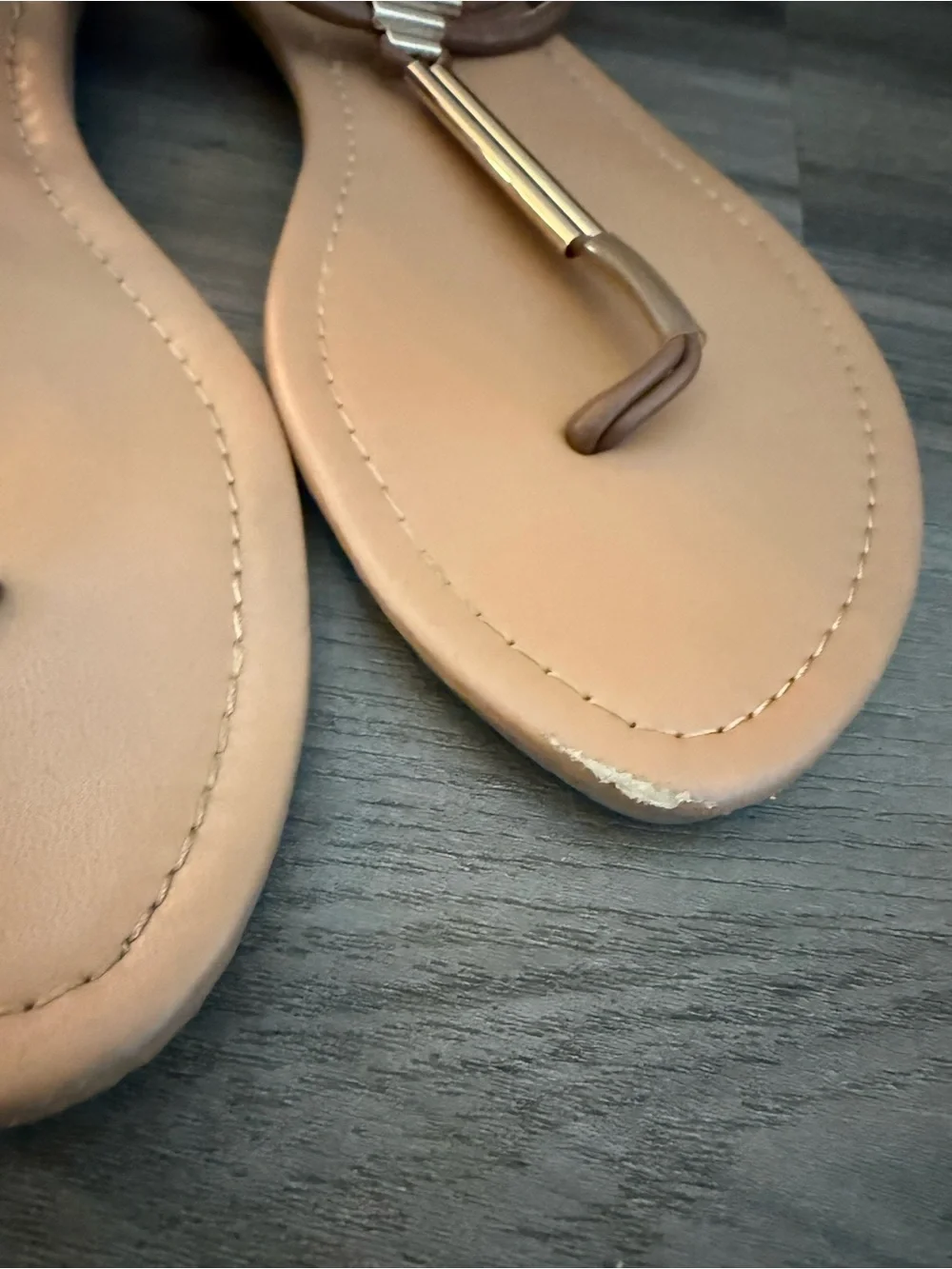 New Look Wide Fit Brown T-Strap Flat Sandals Gold Hardware US 10 (UK 8 / EU 41)
